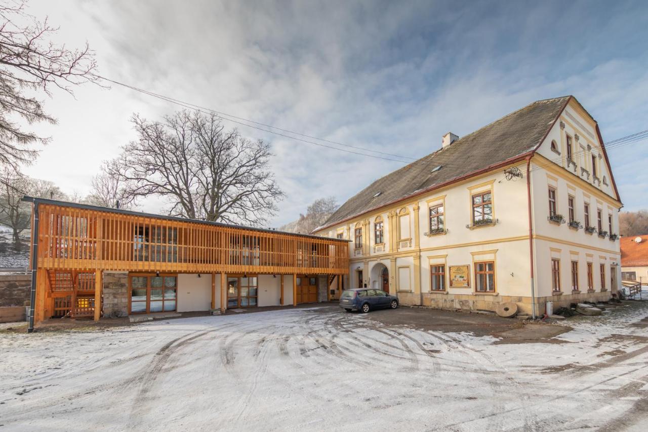 Apartment Ve Mlýně Teplice nad Metují Exterior foto